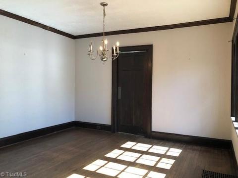 112 Hillcrest Dr, High Point, NC 27262 photo 9