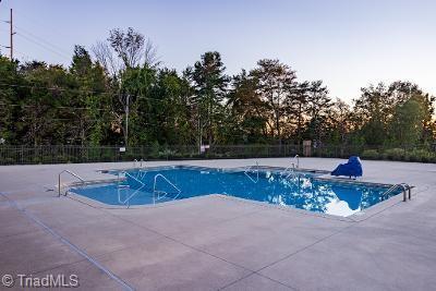 683 Nikyle Cir, High Point, NC 27265 photo 8