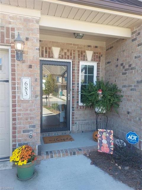 683 Nikyle Cir, High Point, NC 27265 photo 4