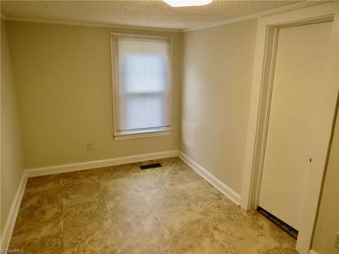 123 Periwinkle Rd, Eden, NC 27288 photo 9
