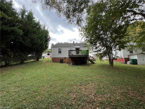 213 Jay Pl, High Point, NC 27263 photo 3