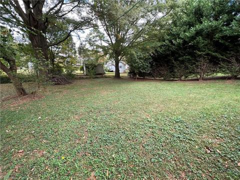 213 Jay Pl, High Point, NC 27263 photo 4