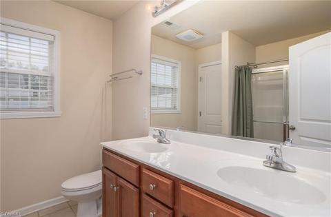 654 Chas Ct, High Point, NC 27265 photo 26