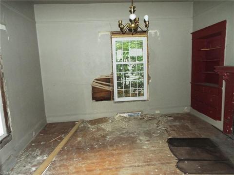 417 Cable St, High Point, NC 27260 photo 3