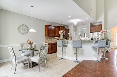 2421 Bearded Iris Ln, High Point, NC 27265 photo 12