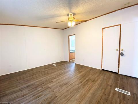 275 Reginald Rd, Mayodan, NC 27027 photo 14