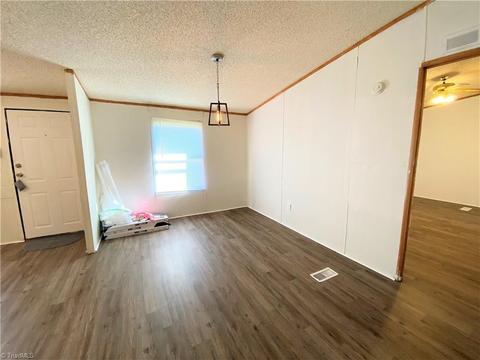 275 Reginald Rd, Mayodan, NC 27027 photo 7