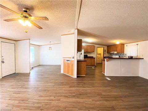 275 Reginald Rd, Mayodan, NC 27027 photo 3
