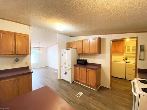 275 Reginald Rd, Mayodan, NC 27027 photo 11