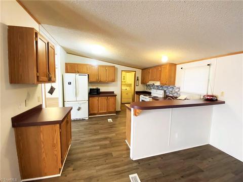 275 Reginald Rd, Mayodan, NC 27027 photo 9