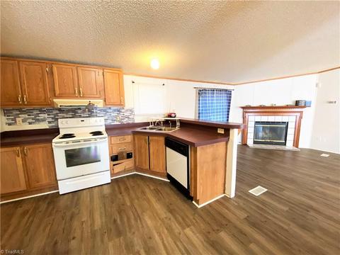 275 Reginald Rd, Mayodan, NC 27027 photo 10