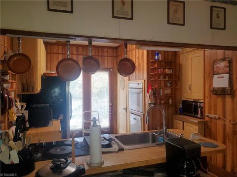 3107 Central Ave, High Point, NC 27260 photo 4