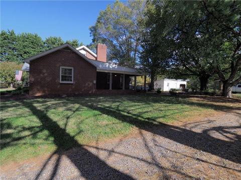 4141 Siloam Rd, Dobson, NC 27017 photo 4