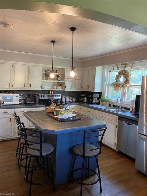 4141 Siloam Rd, Dobson, NC 27017 photo 8