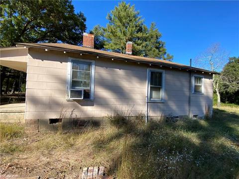 151 Cardinal Rd, Madison, NC 27025 photo 4