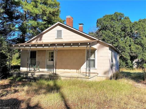 151 Cardinal Rd, Madison, NC 27025 photo 1