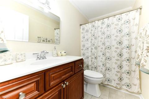 502 Harrogate Ct, High Point, NC 27262 photo 37