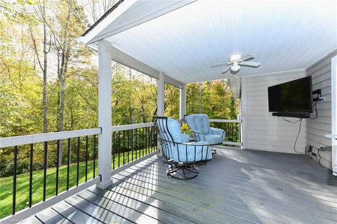 502 Harrogate Ct, High Point, NC 27262 photo 10