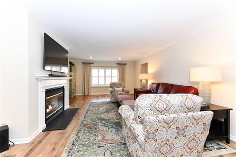 502 Harrogate Ct, High Point, NC 27262 photo 19