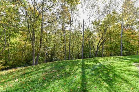 502 Harrogate Ct, High Point, NC 27262 photo 7