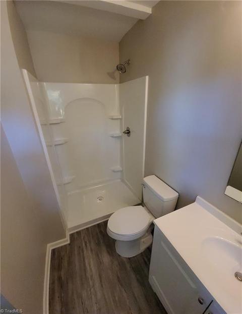 323 Old Mill Rd, High Point, NC 27265 photo 5