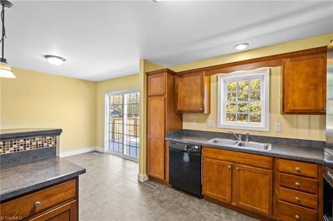 241 Whitehurst Ln, Lowgap, NC 27024 photo 7