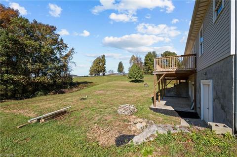 241 Whitehurst Ln, Lowgap, NC 27024 photo 28