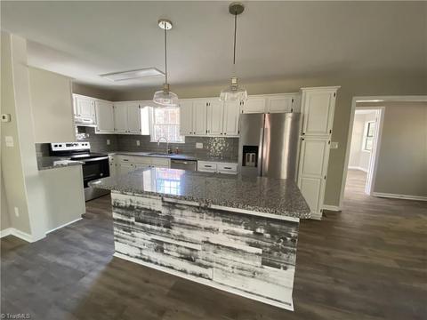 4724 Whisper Oak Dr, Trinity, NC 27370 photo 8