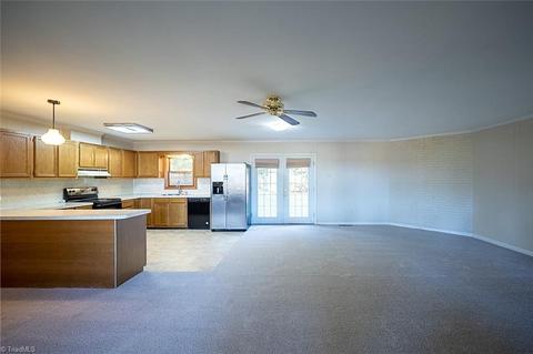 4553 Collett Farm Rd, Trinity, NC 27370 photo 8