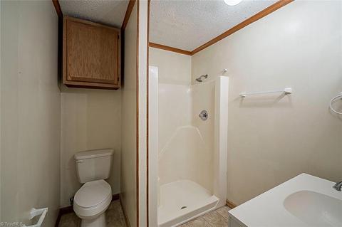 4553 Collett Farm Rd, Trinity, NC 27370 photo 11