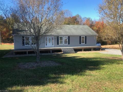 3466 Simpson Mill Rd, Dobson, NC 27017 photo 1