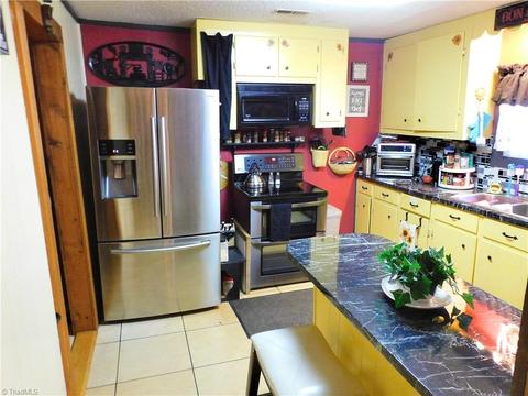 5050 Robbins Country Rd, Trinity, NC 27370 photo 5