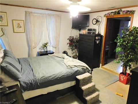 5050 Robbins Country Rd, Trinity, NC 27370 photo 12