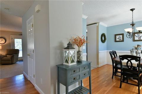 111 Montclair Dr, Advance, NC 27006 photo 11
