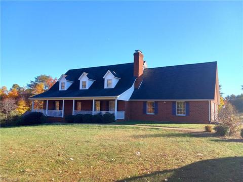 1034 Nance Rd, King, NC 27021 photo 1