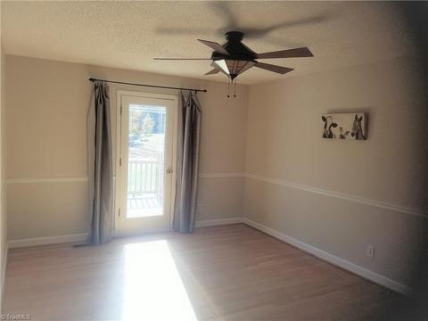 1034 Nance Rd, King, NC 27021 photo 4