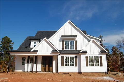 117 Lantern Dr, Advance, NC 27006 photo 1