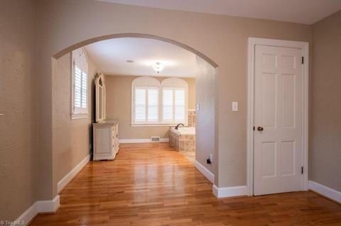 811 Main St, Elkin, NC 28621 photo 23