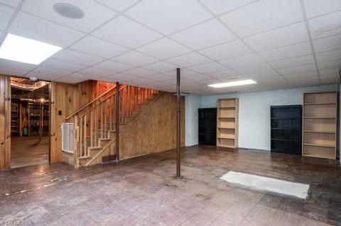 811 Main St, Elkin, NC 28621 photo 31