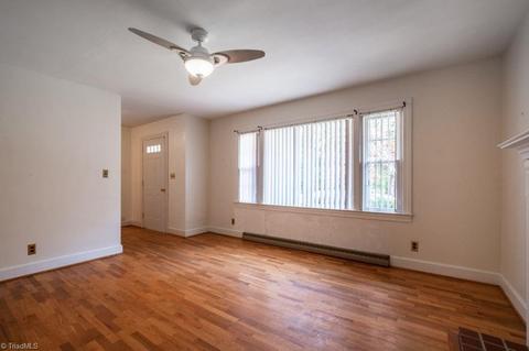811 Main St, Elkin, NC 28621 photo 6
