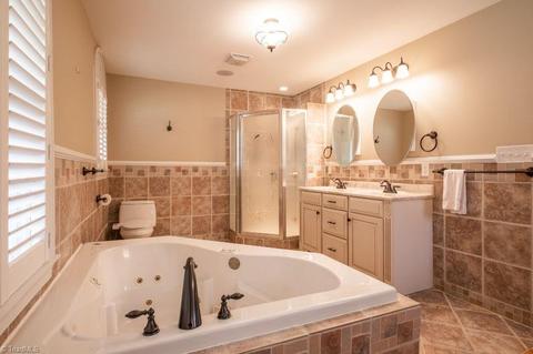 811 Main St, Elkin, NC 28621 photo 25