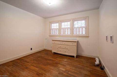 811 Main St, Elkin, NC 28621 photo 16