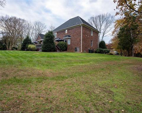 1512 Meta Ct, High Point, NC 27265 photo 7