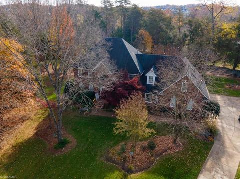 1512 Meta Ct, High Point, NC 27265 photo 1