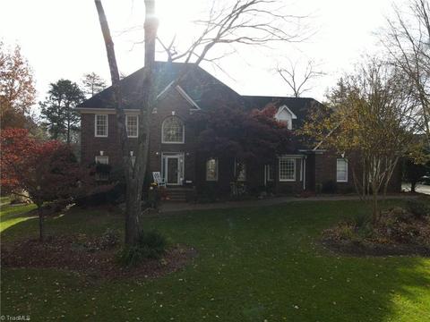1512 Meta Ct, High Point, NC 27265 photo 4