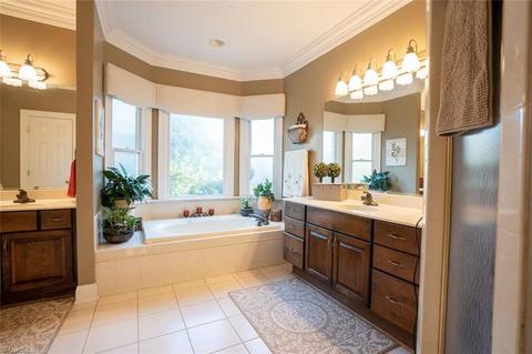 1512 Meta Ct, High Point, NC 27265 photo 25