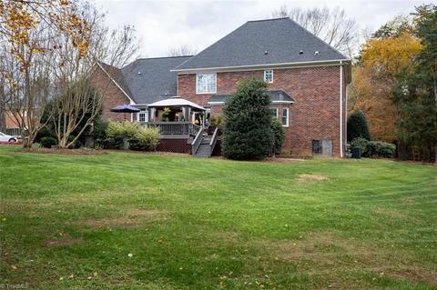 1512 Meta Ct, High Point, NC 27265 photo 8