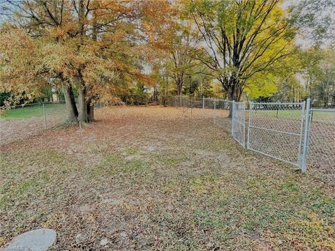 116 Mayview Ave, High Point, NC 27265 photo 13