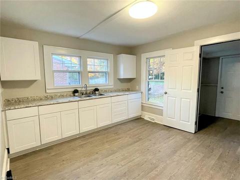 116 Mayview Ave, High Point, NC 27265 photo 6
