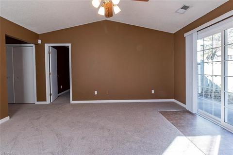 3164 Windchase Ct, High Point, NC 27265 photo 5
